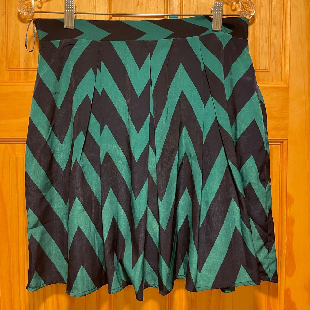 Staten Island Chevron Skirt